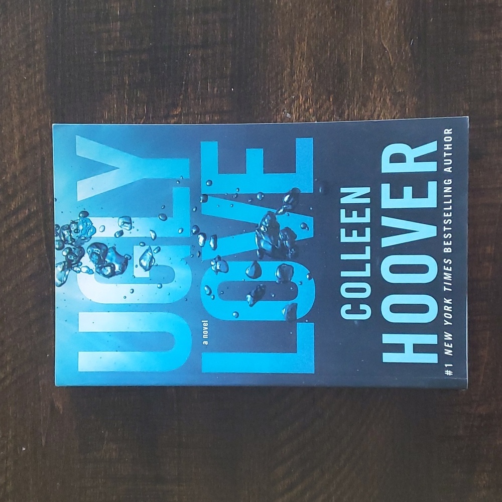 Colleen Hoover Ugly Love book
